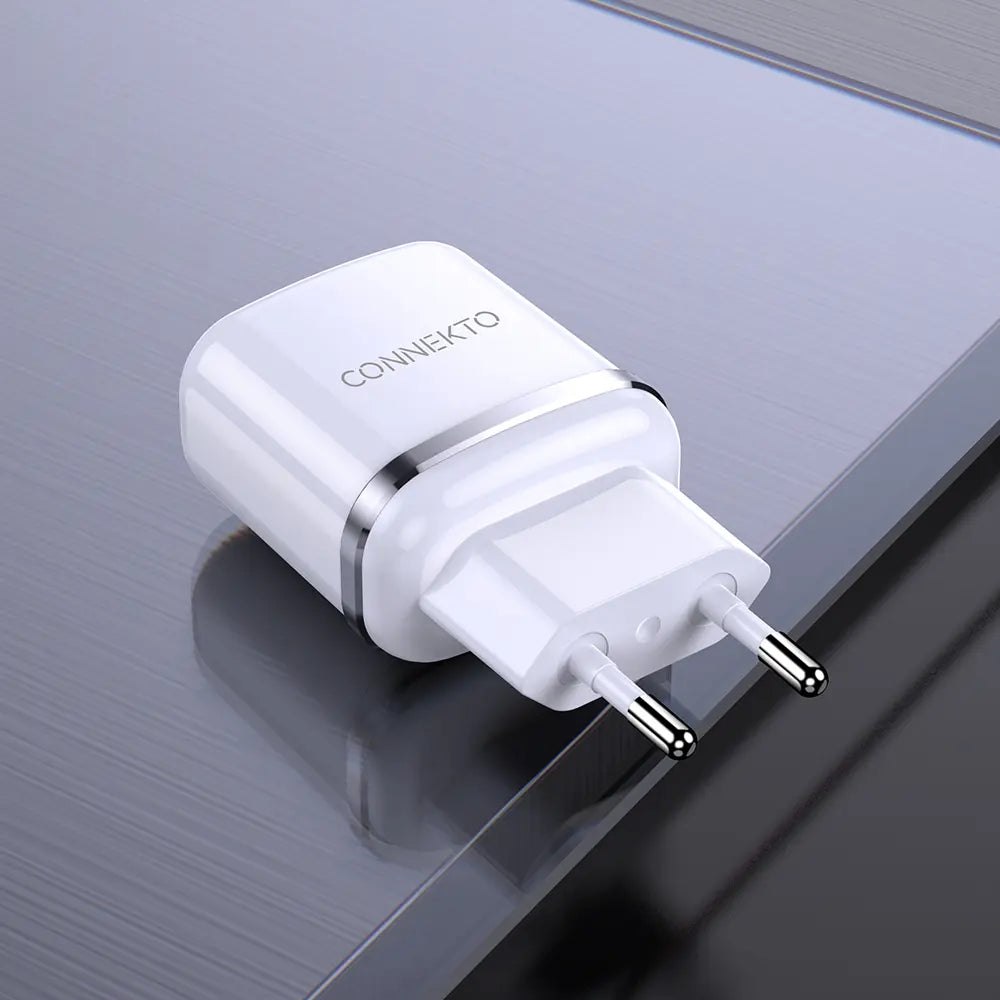 סט טעינה הכולל ראש מטען מהיר 2 יציאות USB-A וכבל USB-A ל-Lightning