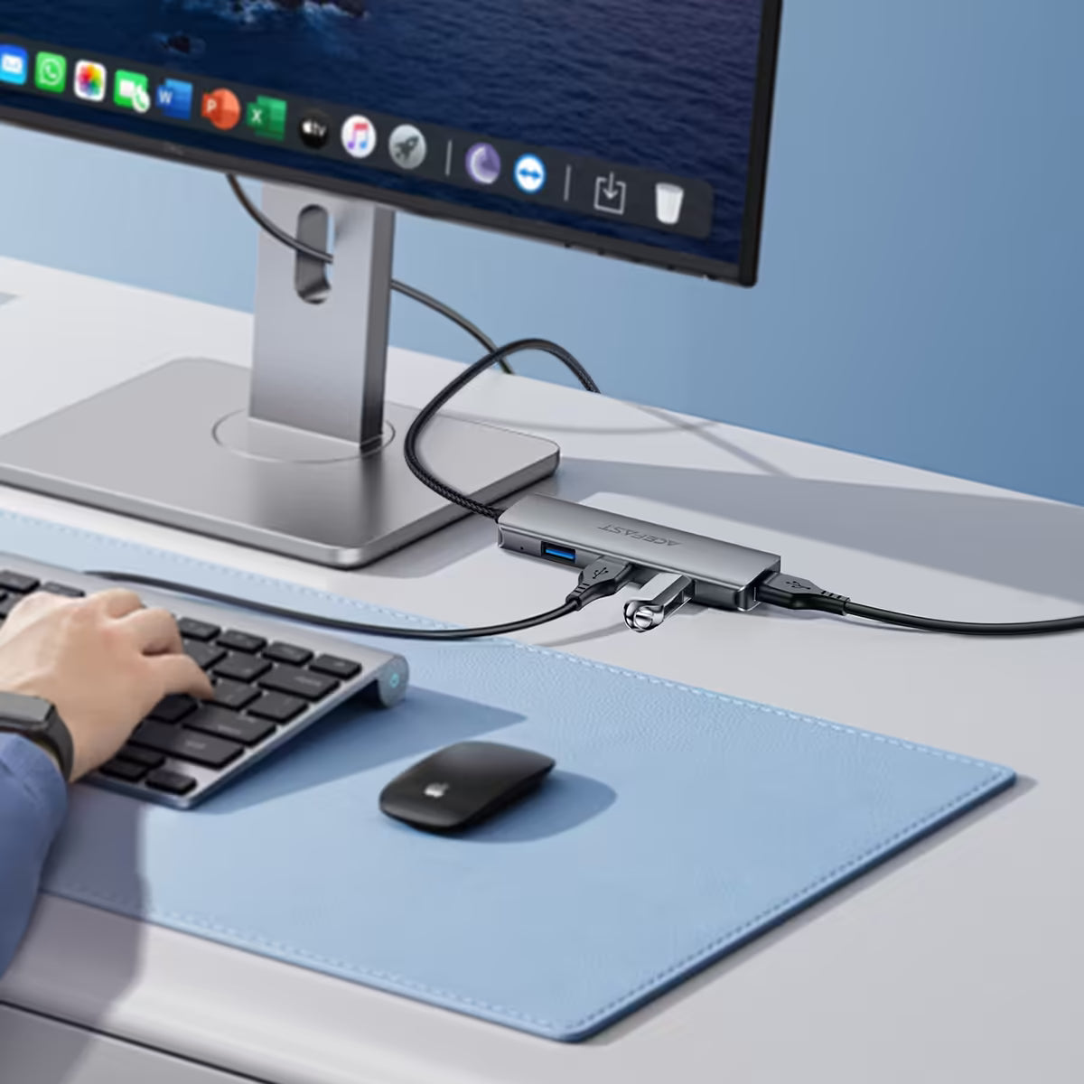 מפצל USB ותחנת עגינה חכמה 4 ב-1 ACEFAST J17 – ארבע יציאות USB 3.0 מהירות עם כבל מחוזק באורך 1 מטר