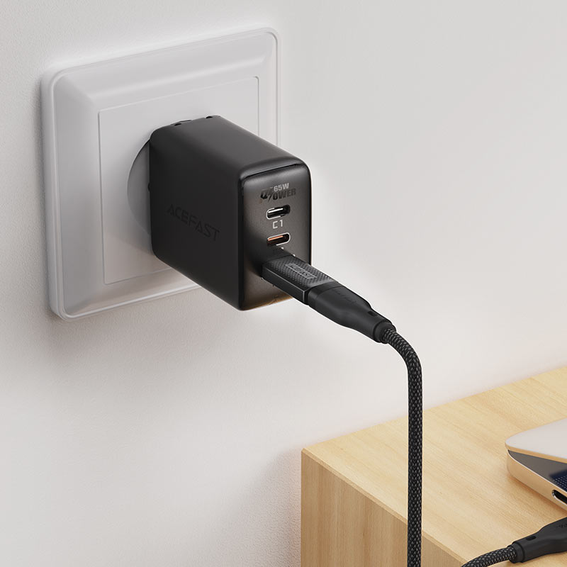 מתאם USB-C ל-USB-A מהיר וקומפקטי, שבב חכם לטעינה בטוחה
