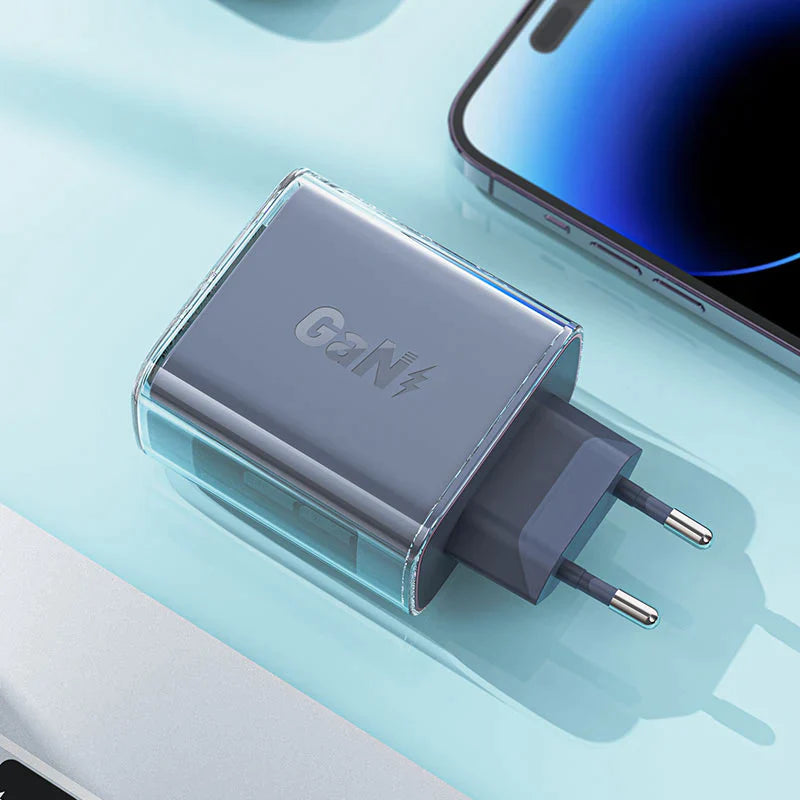 מטען קיר טעינה מהירה (2*USB-C + USB-A), שחור