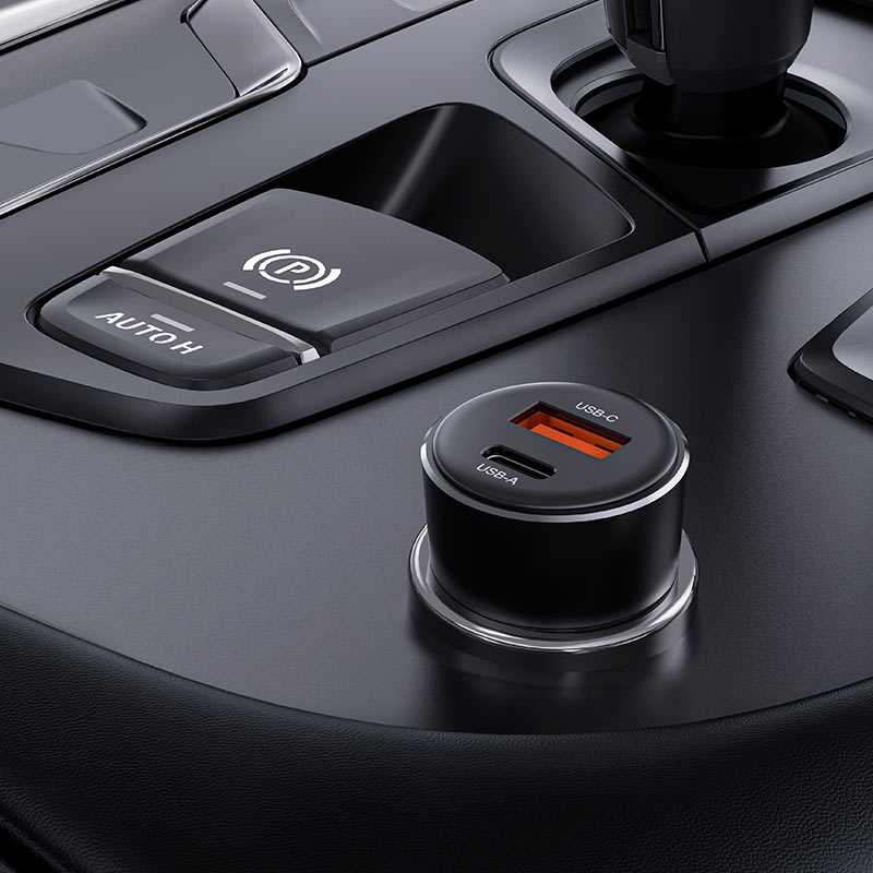 מטען מהיר לרכב, חיבור כפול (USB-A ו-USB-C), עיצוב מינימליסטי