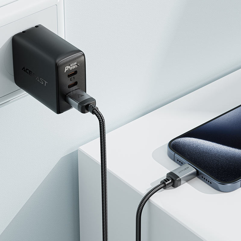 כבל סנכרון וטעינה איכותי USB-A ל-USB-C עשוי סגסוגת אלומיניום וחיפוי קלוע, 1.2 מטר